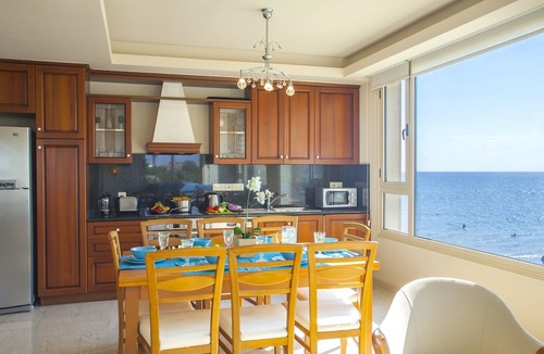 Larnaca Apartment | Mackenzie Beachfront Eftyhia Suite