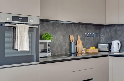 Limassol Apartment | Sanders Crystal 2 - Sweet 2-Bdr Apt w Shared Pool