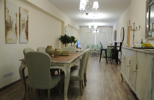 City Centre Apartment | THE CENTRAL SUITE NICOSIA - The Vintage Suite