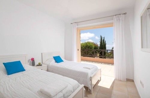 Tala Apartment | Resitour - Perneri Villas