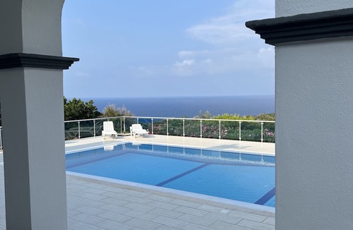 Kayalar Villa | Bluebell Villa - Luxury 4 Bedroom Villa Kayalar