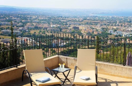 Peyia Town Villa | Villa Naxos - Stunning Private Villa with Amazing Views