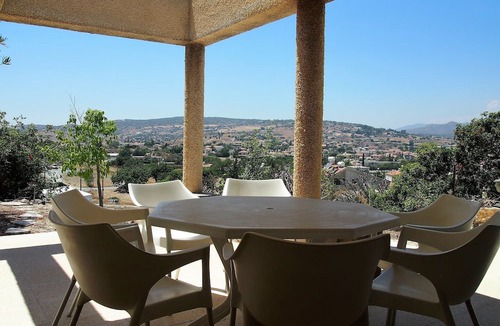 Pareklisia House | Spacious Villa In Pareklisia - 3 Minutes To The Sea, Great Views And Jacuzzi