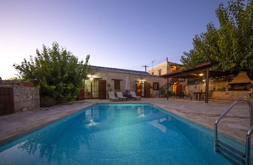 Kathikas Villa | Traditional Stone Built Holiday Villa in Walled Courtyard with Private Pool