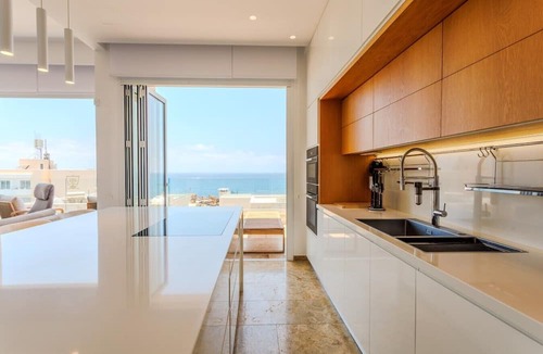 Kissonerga Apartment | Olymp Luxury Residence - Luxury Beachfront Apartment