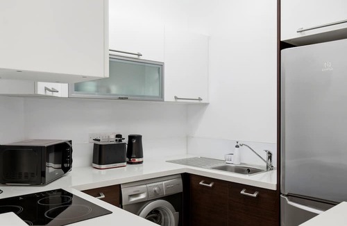 Universal Apartment | Aphrodite Gardens - Pool View Garden Apartment