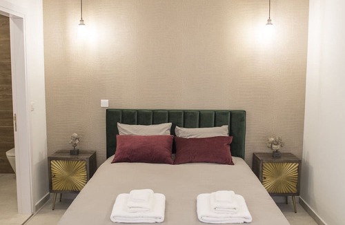 City Centre Apartment | STAY Glam Skin Studio
