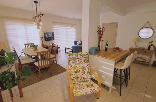 Neapolis Apartment | STAY Naturaleza Penthouse