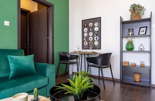 Larnaca Apartment | Harbor 401: Stylish 1-Bedroom Apartment in Larnaca