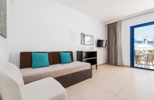 Ayia Napa Apartment | Kritamo Beach Hotel Apartments