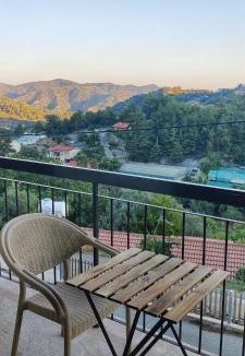 Agros Apartment | PetroLithos Traditional Suites