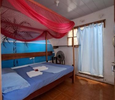 Santa Cruz Hostel | TiKi Hostel Island Ometepe