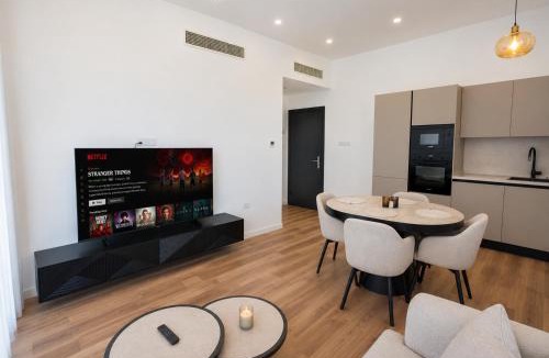 Karsiyaka Apartment | Abodos Aqualina D2/1 Fm