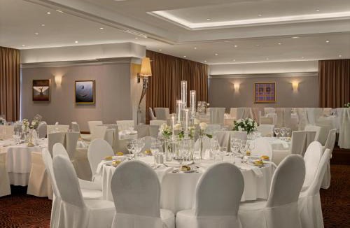 Agios Tychon Hotel | Mediterranean Beach Hotel