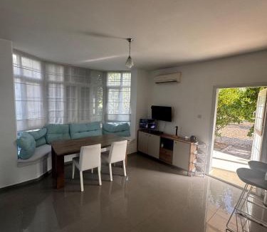 Kyrenia Villa | Private villa close to the sea and close to Cratos hotel