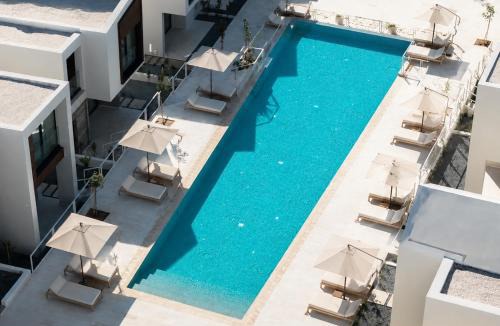 Emba Apartment | Avalon Gardens A008 - Designer Resort Studio