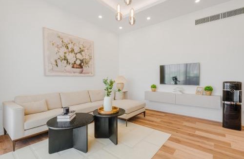 Karsiyaka Apartment | Aqualina Lotus