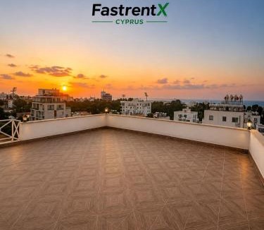 Kyrenia Apartment | Girne, Luxury Penthouse, Sunset and Sea View