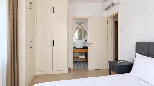 Ilgaz Apartment | Hürriyet street vineyard view holiday village R block No 2 Ilgaz Girne Kyrenia