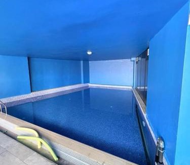 Kyrenia Apartment | Girne, Geniş Teraslı Modern Daire