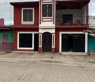 Esteli Bed & Breakfast | HOSTAL La DOLCE VITA FRANCOPHONE