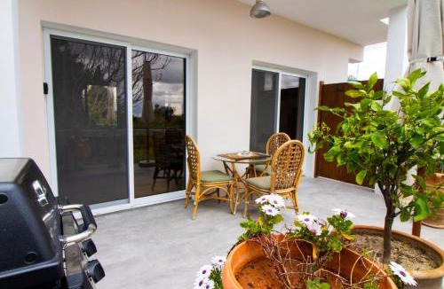 Vasa Koilaniou House | The Orangerie Mountain Village House
