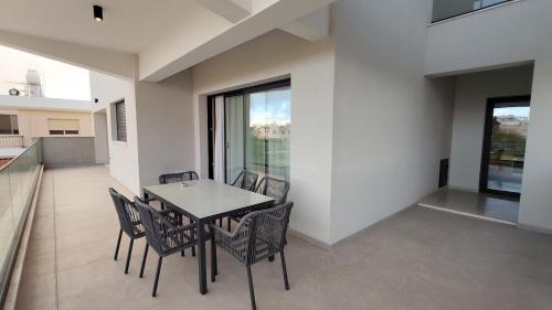 Limassol Apartment | Molorio Suites Limassol Zakaki - 105