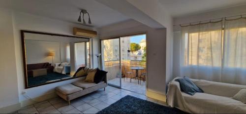 Lykabittos Apartment | Spacious Central Nicosia Flat - Quiet & SafeArea