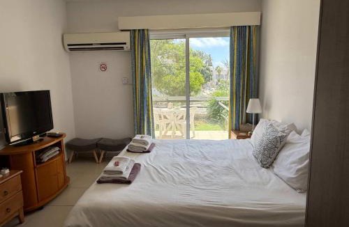 Paphos Apartment | Paphos Gardens - 1BR Apt Near Pool, 5 Mins To Beach And Shops