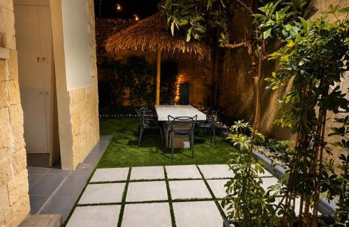 Vasa Koilaniou House | Le AVRA MONTIS