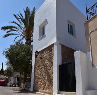 Bogaz Apartment | Stone Suites - Historic Old Town Apartments