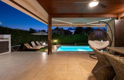 Argaka Villa | Villa Elysia Argaka - Seaview Bungalow Villa with Private Pool, Garden, Panoramic Roof Terrace and 3-Min Walk to Sea