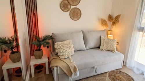 Dipkarpaz Apartment | Private Studio in a Evens Mini Villa with Terrace & Garden in Dipkarpaz