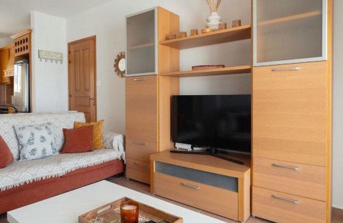 Chlorakas Apartment | Chloraka Sea View Apt with Pool