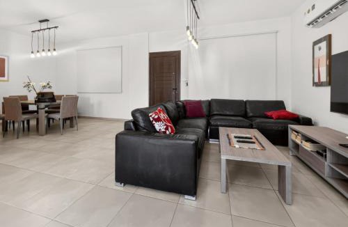 Pernera Villa | Pernera Seaside Villa - Sun, Sea, Poolside Bliss