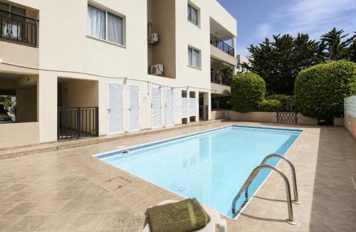 Universal Apartment | Olive Retreat - 1 BDR - Pool, Balcony, Parking