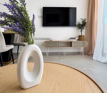 Vasilia Apartment | OLIVER's Garden Apartment with Terrace