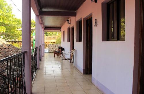 Moyogalpa Hotel | The Landing Hotel And Restaurant