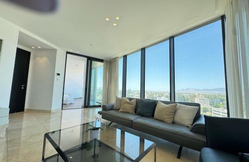 City Centre Apartment | SkyHigh Park View Residence