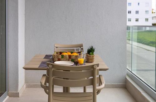 Strovolos Apartment | Chrystal Residences