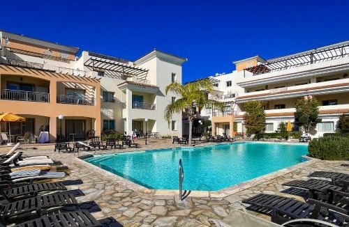 Paphos Apartment | Oracle Exclusive Resort 2bdr Apartment by VICHY Holidays