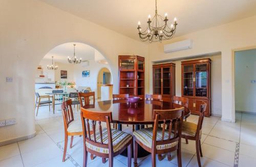 Tala Villa | Resitour - Kamares Village