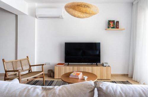 Kiti Apartment | 2BR Apartment with Amazing View and Pool in Kiti