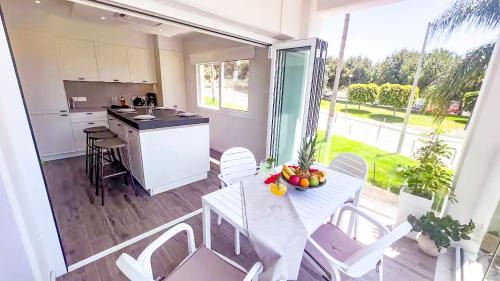 Limassol Apartment | Palemisos Sea Breeze Apt & pool, Sleeps 4