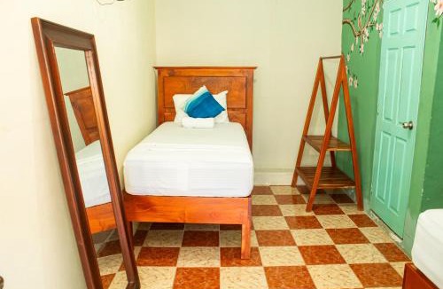 Moyogalpa Bed & Breakfast | Hostal Edén