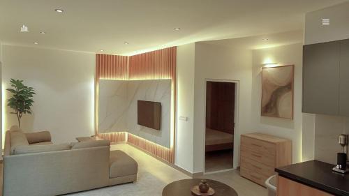 Vasa Koilaniou House | Light garden