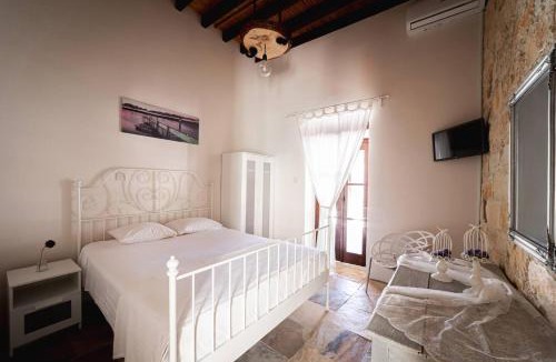 Anogyra House | Villa To Palati with Private Pool Anogyra