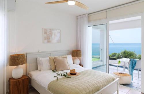 Pernera Villa | Sirena Solis Villa - Elegant 5-bedroom Sea View Retreat near Sirena Bay