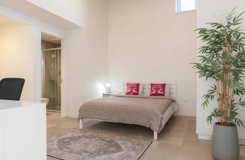 Old Town of Limassol Apartment | Central House
