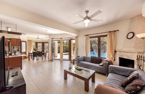 Argaka Villa | Villa Tsikkos Dio